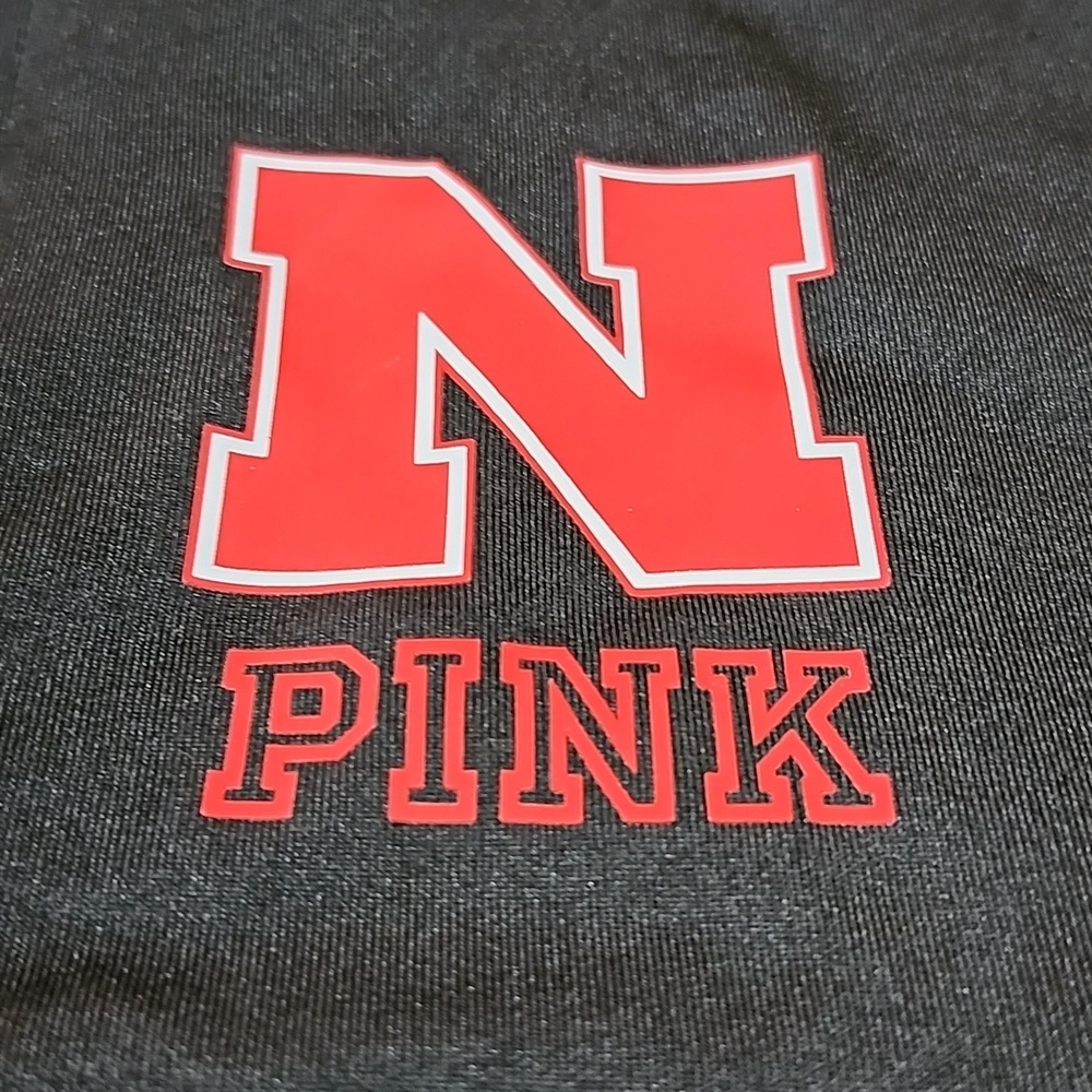 VINTAGE VS PINK 2016 REFLECTIVE TRIM HALF-ZIP NEBRASKA COLLEGIATE SHIRT JACKET - Picture 3 of 15